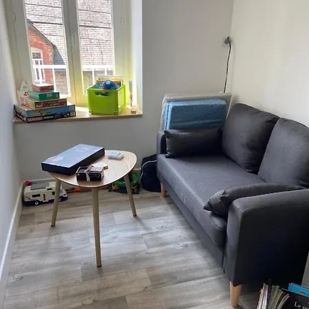 Bel Appartement 1Er Etage T2 4 Pers Avec Cour Les Cocons De Madenn Lamballe Extérieur photo