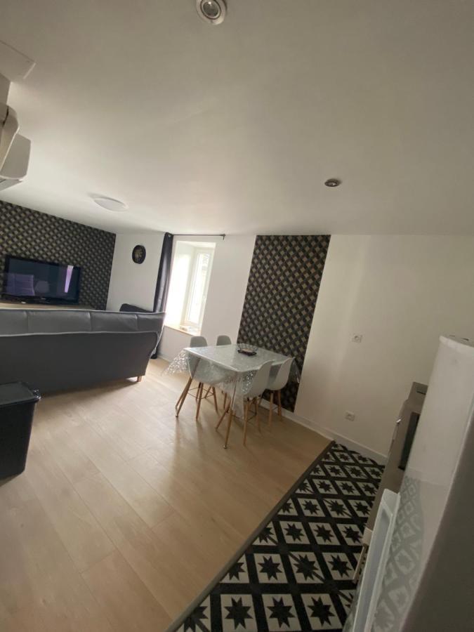 Bel 1er Etage T2 4 Pers Avec Cour Les Cocons De Madenn *